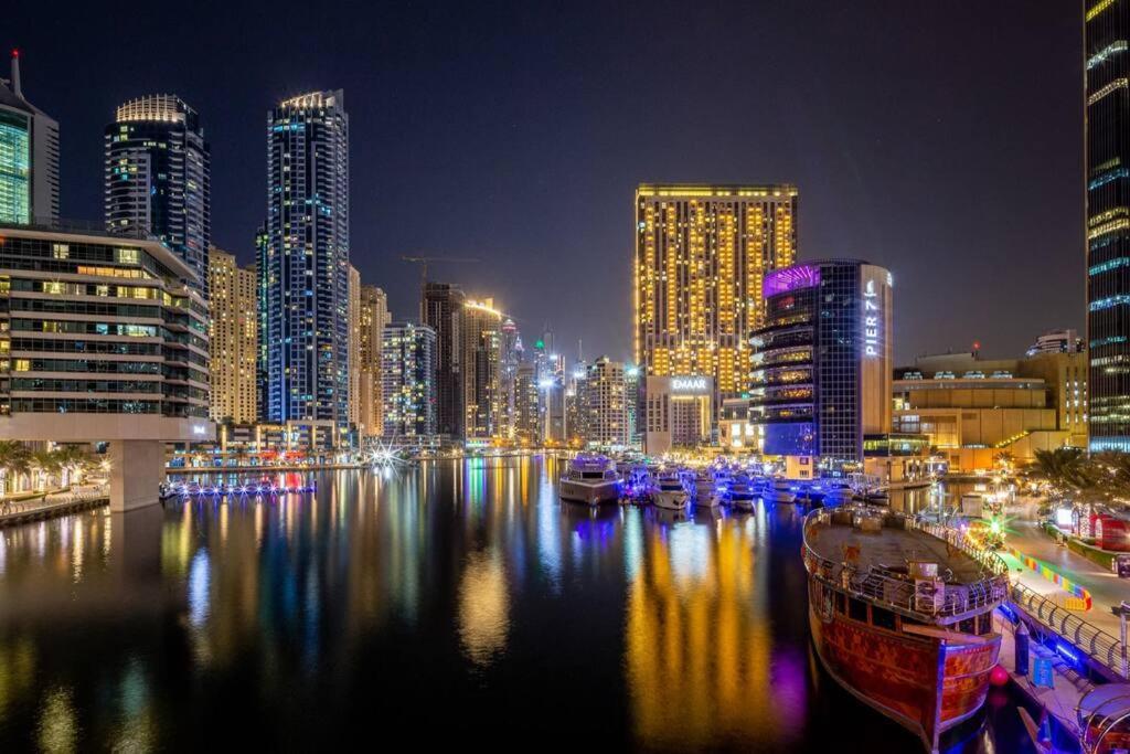 Frank Porter - Marina Quays Dubai Exteriör bild