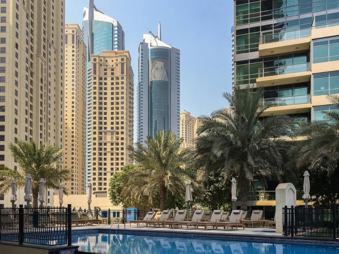 Frank Porter - Marina Quays Dubai Exteriör bild
